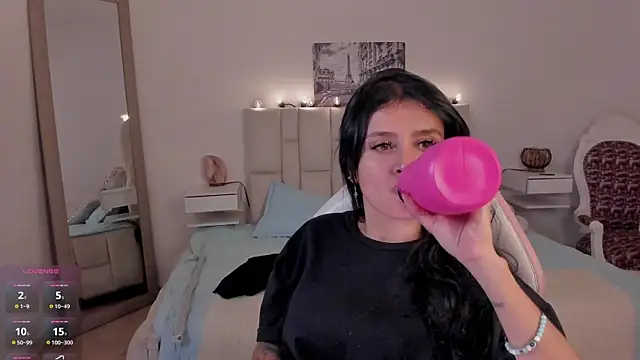 yenny garcia online show from 04.30.26