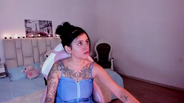 yenny garcia online show from 07.25.26