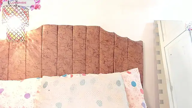 Mindy sweety online show from 02.22.25