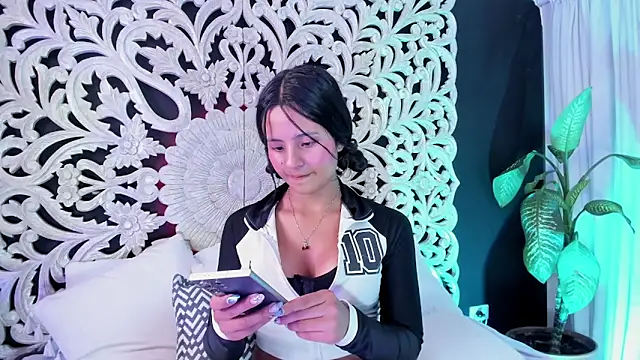 Snapshot of Mindy_sweety chatting on 03.27.26 Mindy sweety online show from 03.27.26