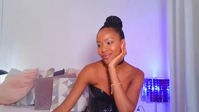 Snapshot of JuliaMartini chatting on 03.03.26 JuliaMartini online show from 03.03.26