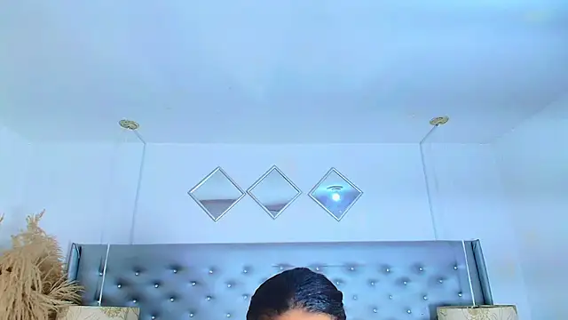 EileenBenzon online show from 09.23.25