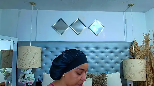 EileenBenzon online show from 02.11.26