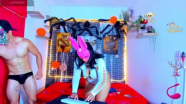 Snapshot of alessandro27yleonora chatting on 10.30.25 alessandro27yleonora online show from 10.30.25