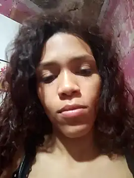 Snapshot of Cositarica_69 chatting on 12.18.24 Cositarica 69 online show from 12.18.24