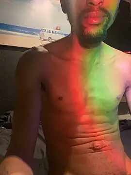 Snapshot of BlueIceCube chatting on 10.05.25 BlueIceCube online show from 10.05.25