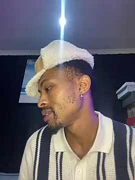 Snapshot of BlueIceCube chatting on 03.23.26 BlueIceCube online show from 03.23.26