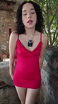 sweet outdoor charm online show from 06.20.26