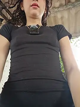 sweet outdoor charm online show from 07.23.26