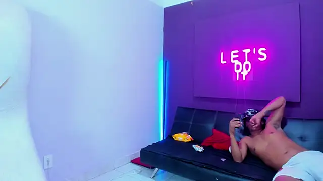 DIRTY TEAM XXX online show from 11.12.25