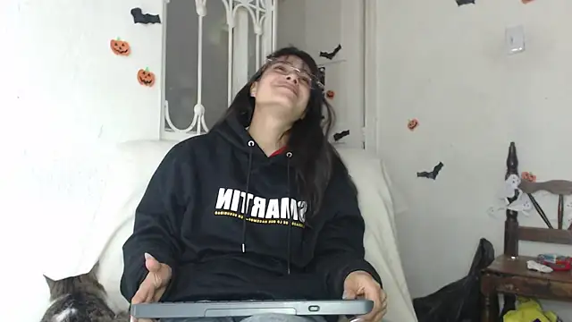 skinny sweet2411 online show from 11.05.25