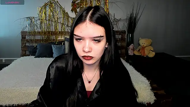 SweetyDeviliya online show from 02.15.25