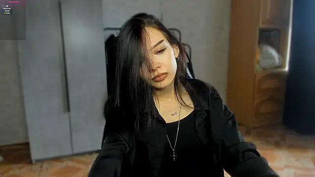 SweetyDeviliya online show from 04.27.26