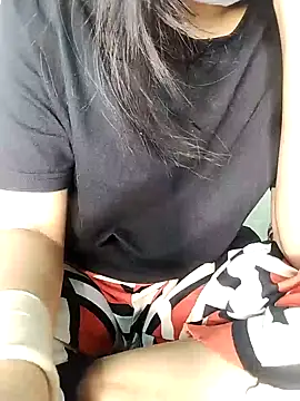 hottysameera online show from 12.12.24