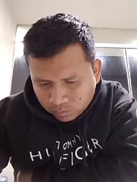 zeta29 online show from 10.20.25