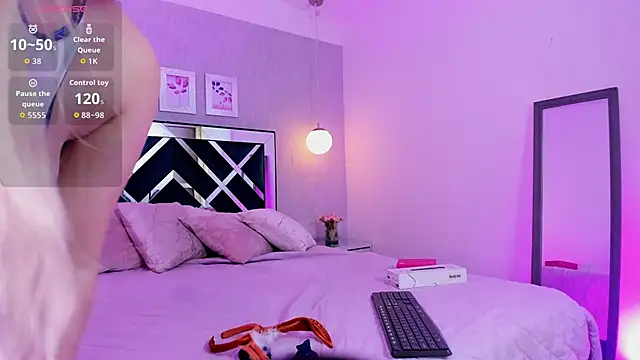 ibella7 online show from 11.21.25