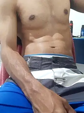 Snapshot of bbehemothh chatting on 10.06.25 bbehemothh online show from 10.06.25