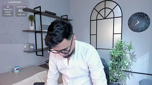 Edward max online show from 03.14.26