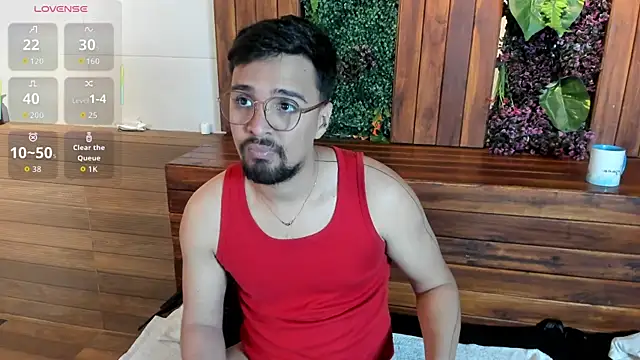 Edward max online show from 04.30.26