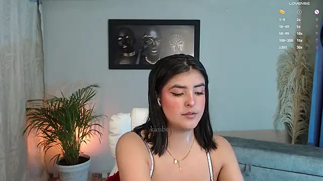 Snapshot of kim_zaratte chatting on 11.05.25 kim zaratte online show from 11.05.25