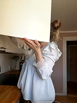 Hr Frk Olsen online show from 10.18.25