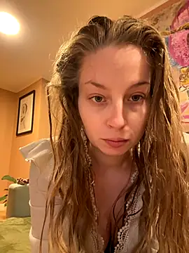 Hr Frk Olsen online show from 11.04.25