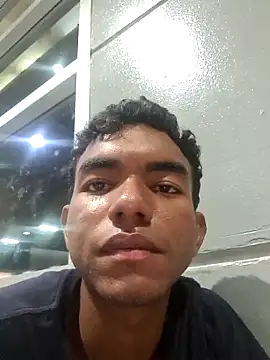 Snapshot of Reynold2608 chatting on 01.03.25 Reynold2608 online show from 01.03.25