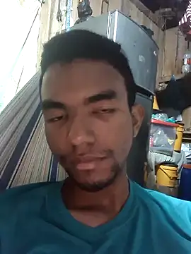 Snapshot of Reynold2608 chatting on 12.05.25 Reynold2608 online show from 12.05.25