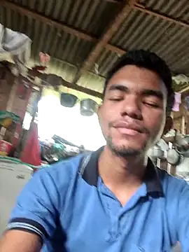 Snapshot of Reynold2608 chatting on 12.14.25 Reynold2608 online show from 12.14.25