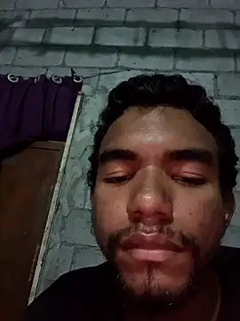 Snapshot of Reynold2608 chatting on 02.10.26 Reynold2608 online show from 02.10.26