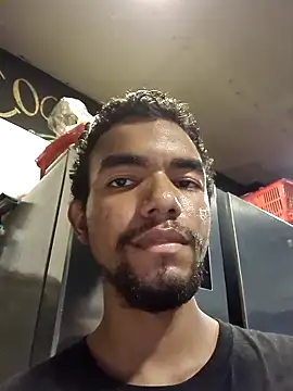 Snapshot of Reynold2608 chatting on 02.24.26 Reynold2608 online show from 02.24.26