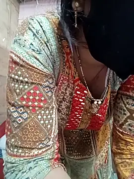 Snapshot of queensenorita chatting on 10.02.25 queensenorita online show from 10.02.25