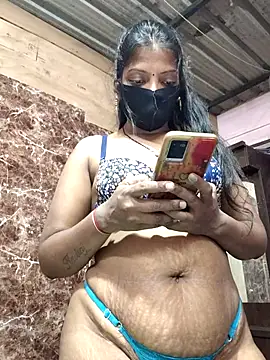 Snapshot of queensenorita chatting on 03.22.26 queensenorita online show from 03.22.26