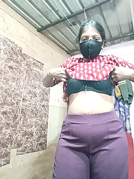 Snapshot of queensenorita chatting on 04.05.26 queensenorita online show from 04.05.26