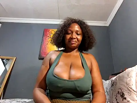 EbonyRose9 online show from 11.28.25