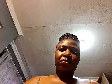 EbonyRose9 online show from 01.18.26