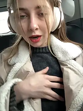 Sunny   Bunny online show from 01.19.25