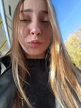 Sunny   Bunny online show from 10.17.25