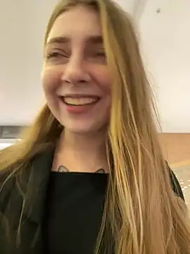 Sunny   Bunny online show from 12.19.25