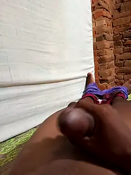 Snapshot of paugrande453 chatting on 11.11.25 paugrande453 online show from 11.11.25