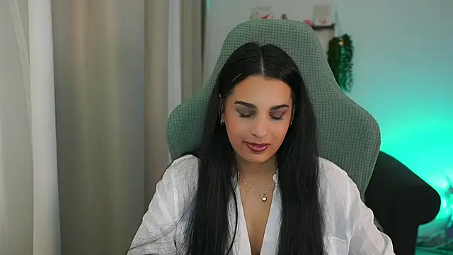 mila  denver online show from 03.09.25