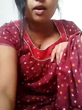 Snapshot of Priya_2222 chatting on 12.16.24 Priya 2222 online show from 12.16.24