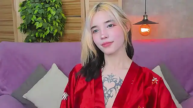 as1an girlfriend online show from 01.14.25