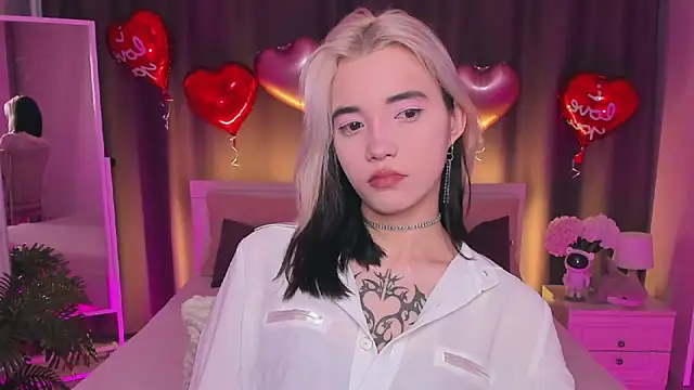 as1an girlfriend online show from 02.21.25