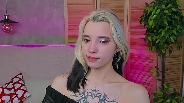 as1an girlfriend online show from 03.05.25