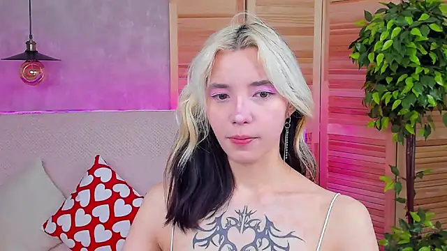 as1an girlfriend online show from 03.11.25