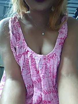 Snapshot of YourFulki chatting on 12.19.25 YourFulki online show from 12.19.25