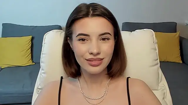 Snapshot of Anita_Robby chatting on 11.28.25 Anita Robby online show from 11.28.25