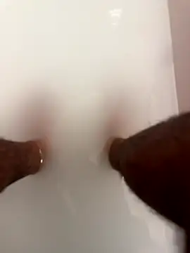 Snapshot of SensualG300 chatting on 11.02.25 SensualG300 online show from 11.02.25