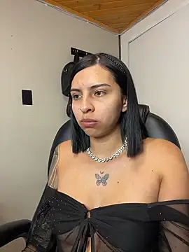 Hilary pinkk online show from 01.17.26